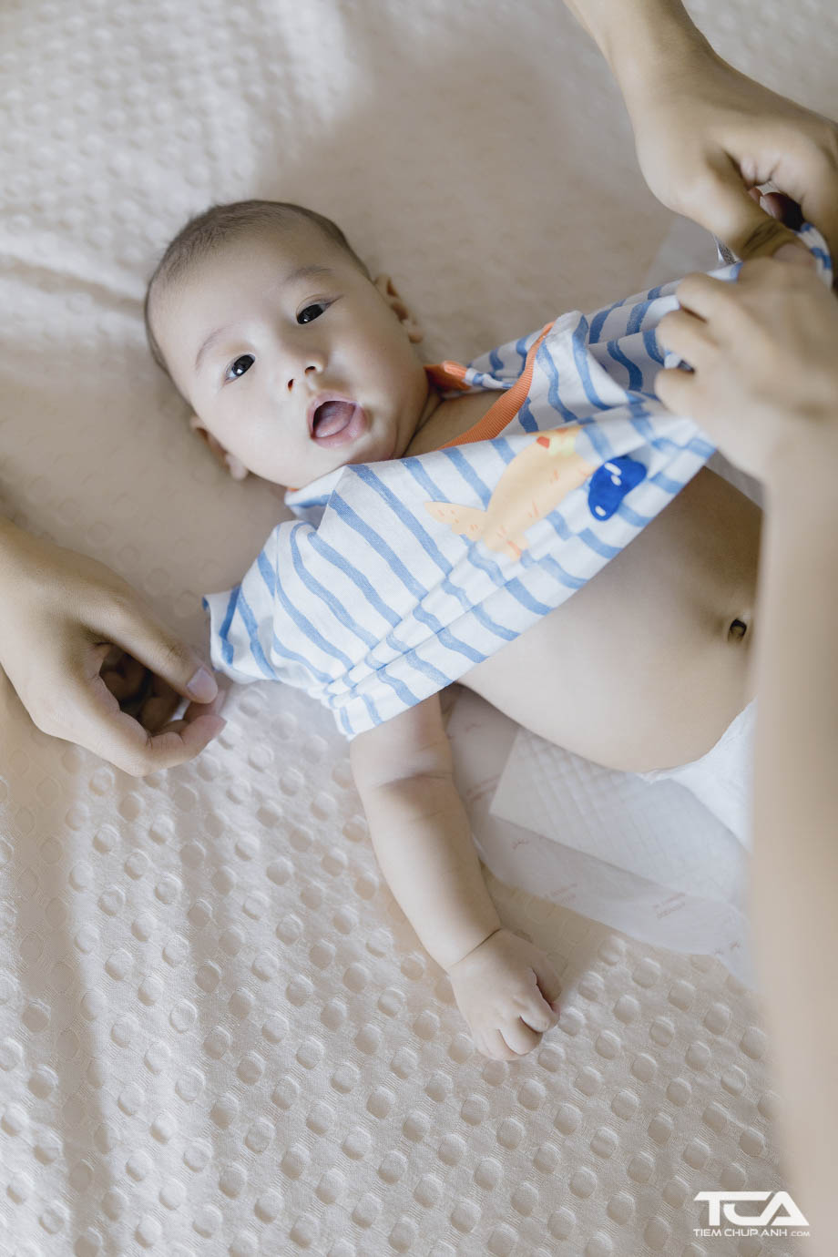 chụp ảnh thôi nôi cho bé trai