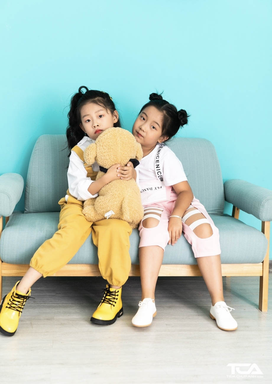 tạo dáng chụp ảnh đẹp cho bé gái tạo dáng chụp ảnh đẹp cho bé gái