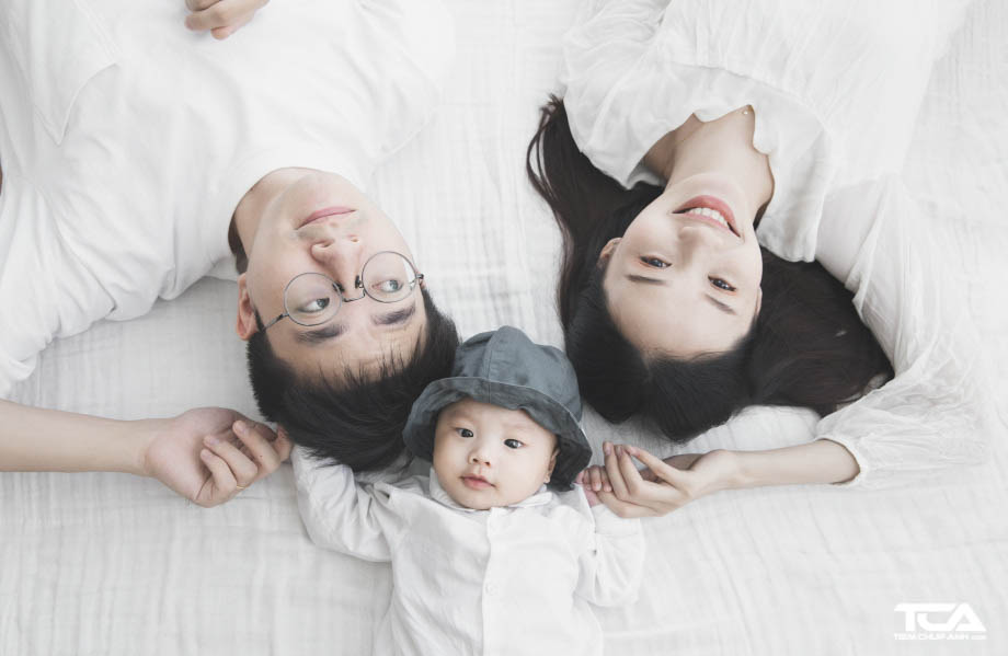 cách chụp bộ ảnh trẻ sơ sinh đẹp