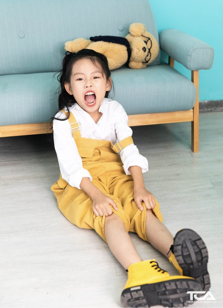 tạo dáng chụp ảnh cho bé gái tạo dáng chụp ảnh cho bé gái