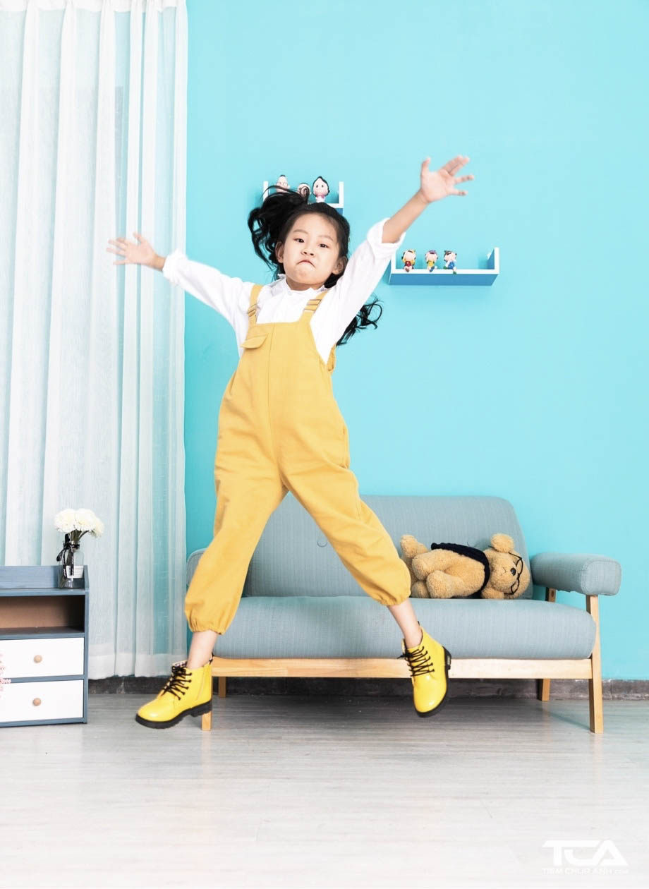 tạo dáng chụp ảnh cho bé gái 5 tuổi tạo dáng chụp ảnh cho bé gái 5 tuổi