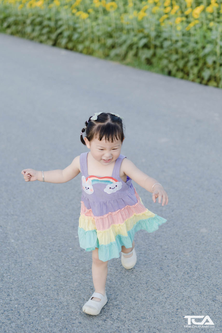 concept chụp ảnh cho bé gái concept chụp ảnh cho bé gái